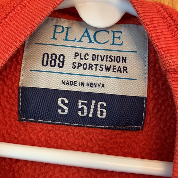 Place FOOTBALL CAPTAIN Orange size Small 6 graphic fleece pullover crew neck EUC - Picture 3 of 5